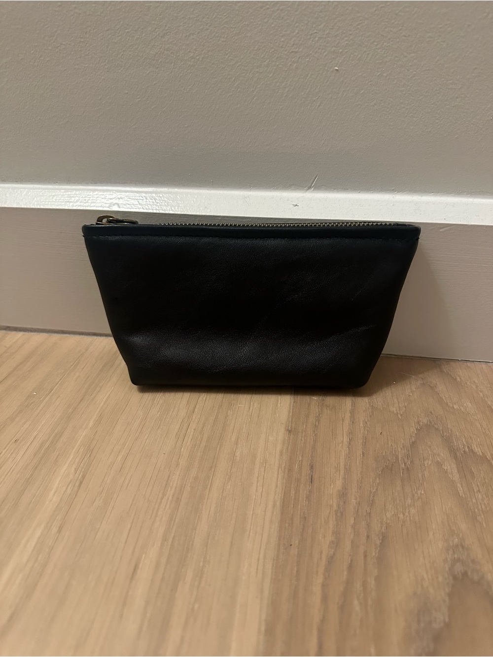 Madewell Mini Leather Zip Pouch - Black NWOT New Makeup Jewelry Bag Accesory